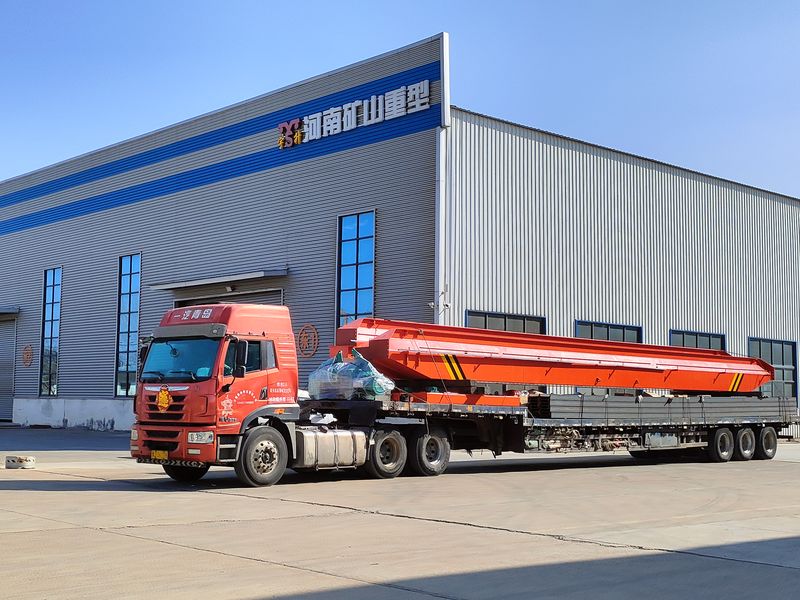 電動單梁起重機，LD20t-26.8m，4臺，發(fā)往石家莊交付客戶使用。