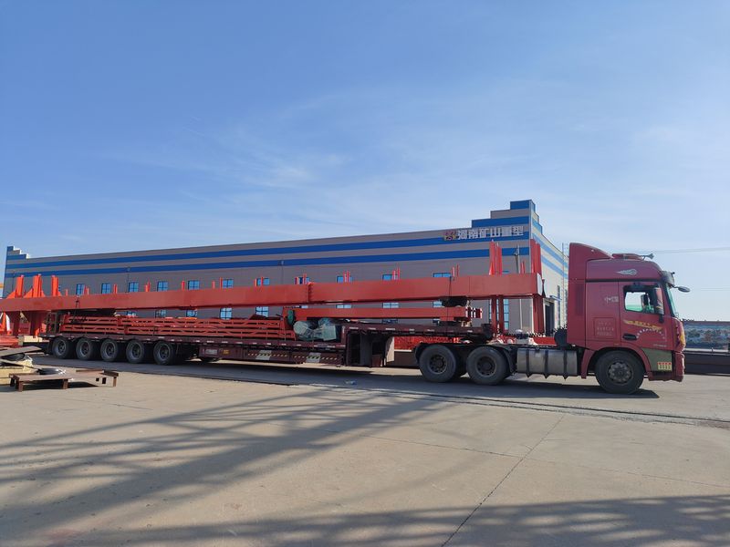 電動葫蘆門式起重機  2臺 MHxh10t—24m 制作完成，發(fā)往湖北交付客戶使用