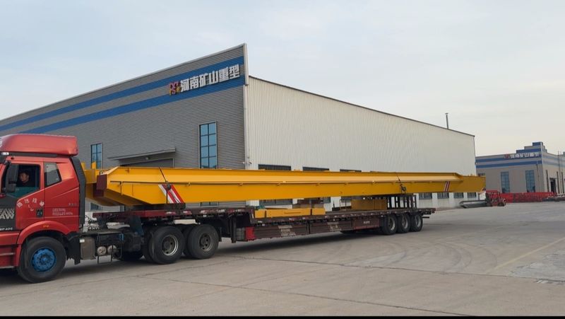 電動葫蘆橋式起重機 LH10t-27.95m 電動單梁起重機 LD5t—23.3m 制作完成，發(fā)往浙江省金華市交付客戶使用