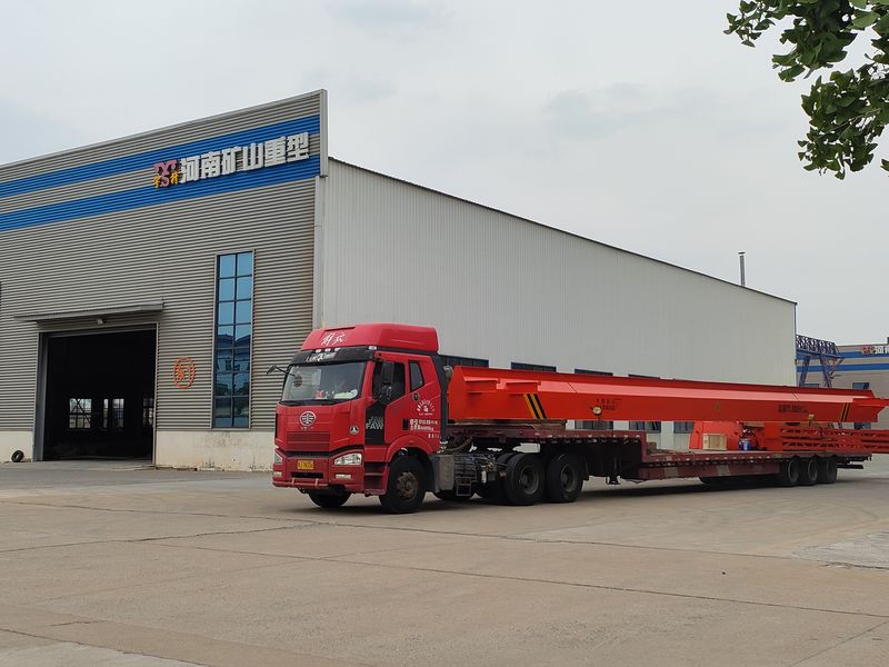 電動葫蘆門式起重機(jī) MHxh10t—20m 制作完成，發(fā)往新疆交付客戶使用。